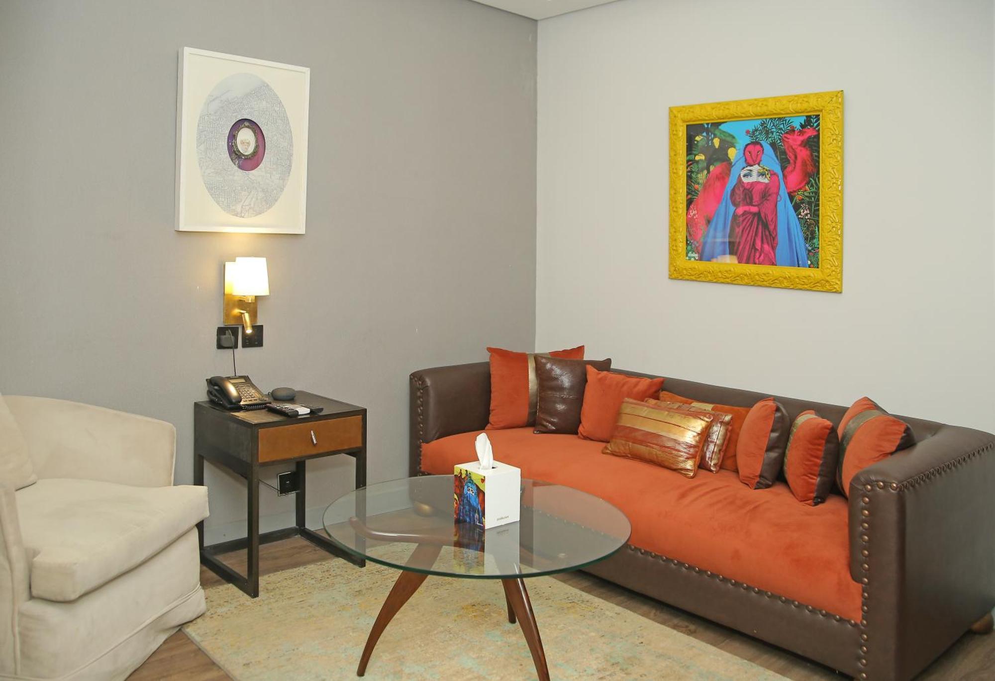 Ambiance Boutique Art Hotel Lahore Habitación foto A room at the hotel